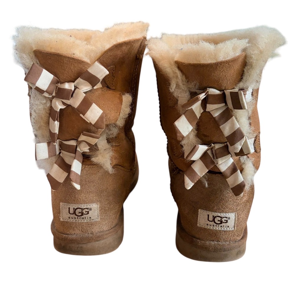 UGG Bailey Bow II Boot 9 Chestnut Brown Suede Gingham Double Bow 1015117